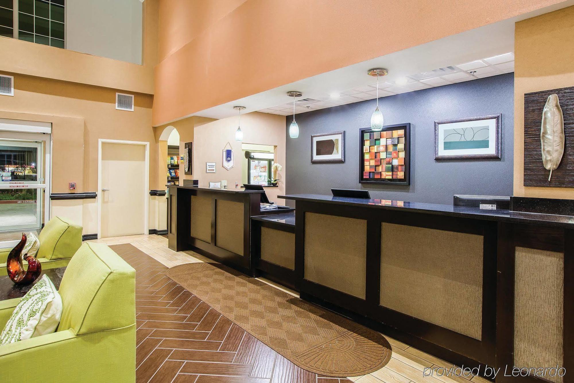 La Quinta By Wyndham Ft. Worth - Forest Hill, Tx Hotel